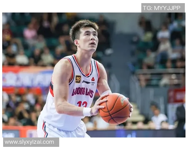 广州篮球队在世锦赛积分榜上以95分稳居第一名展现强劲实力