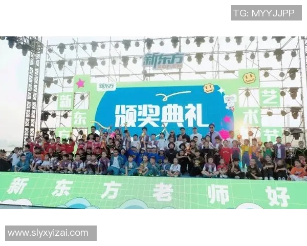 成都网球队迎接挑战赛的转型之路探索与成长的全新篇章