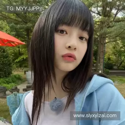 薄霜凤
